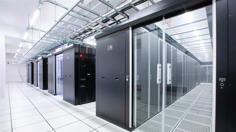 云服务器：揭秘其背后的技术演进与未来趋势